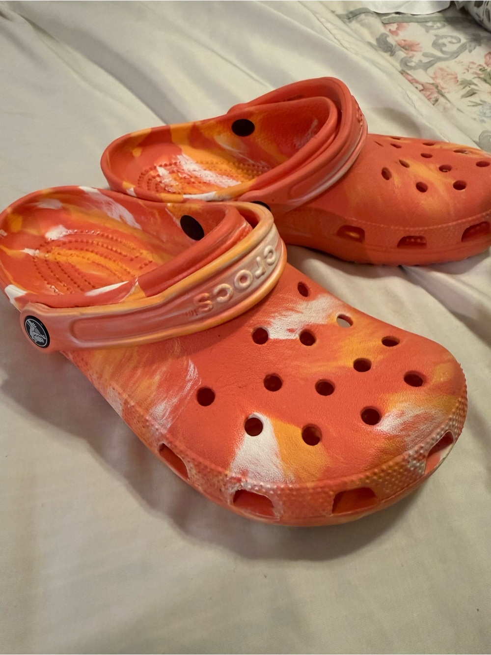 CROCS Kids Orange and White Tie-Dye Classic Clog Sandals